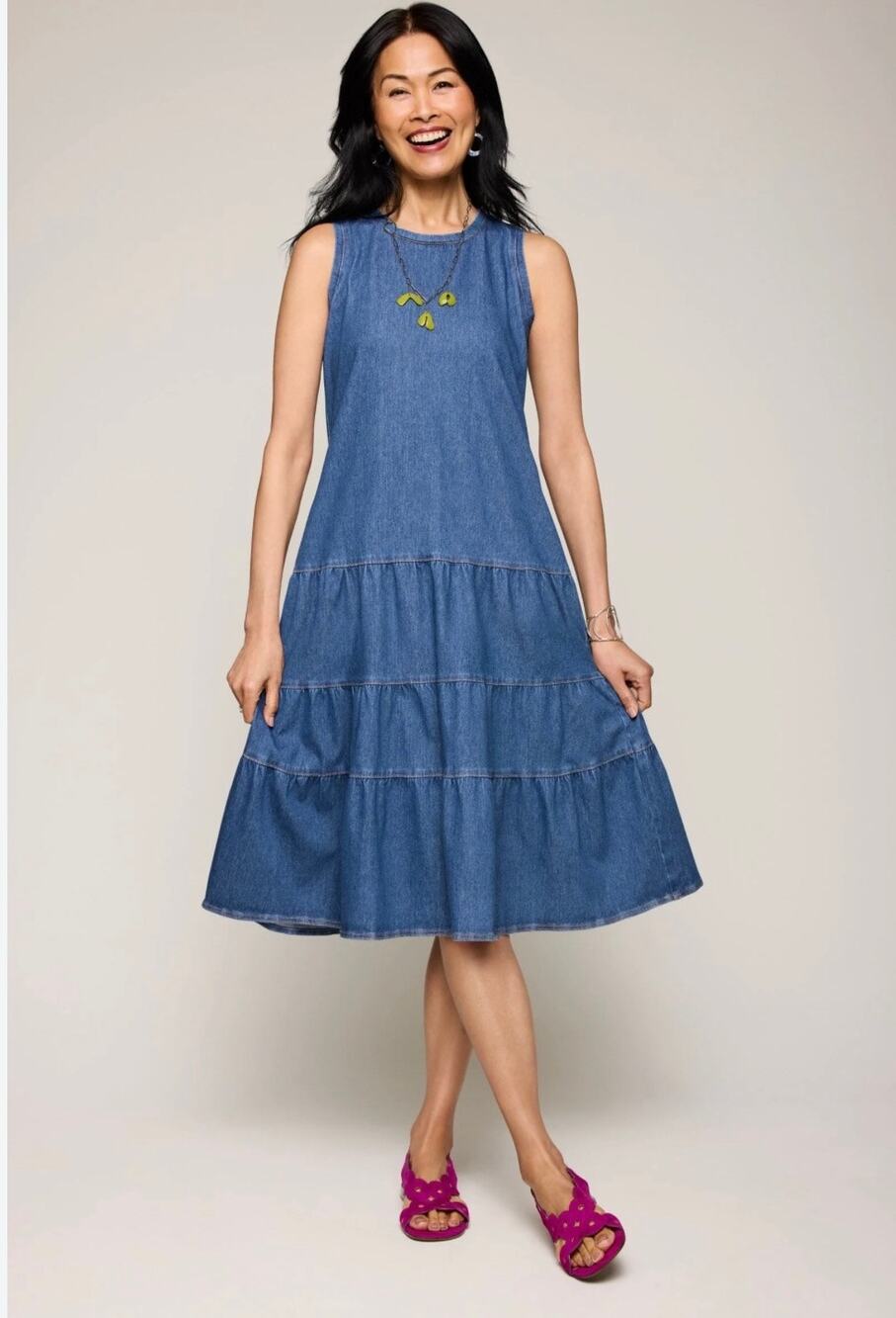 Lisa Bayne Tiered Scoop Neck Sleeveless Denim Midi Dress Medium